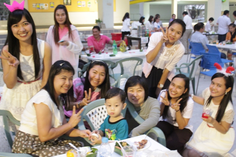 งานเลี้ยงสังสรรค์ "ต้อนรับปีใหม่" ประจำปี 2557 คณะสถาปัตยกรรมศาสตร์