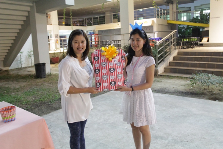 งานเลี้ยงสังสรรค์ "ต้อนรับปีใหม่" ประจำปี 2557 คณะสถาปัตยกรรมศาสตร์