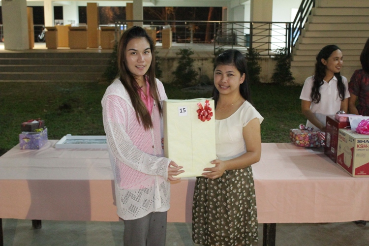งานเลี้ยงสังสรรค์ "ต้อนรับปีใหม่" ประจำปี 2557 คณะสถาปัตยกรรมศาสตร์