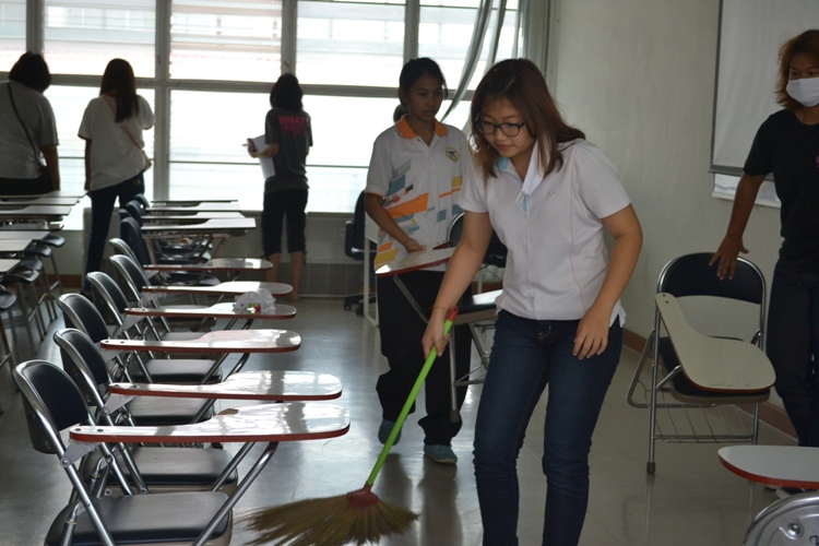 โครงการ Big Cleaning Day  ประจำปีการศึกษา 2556 