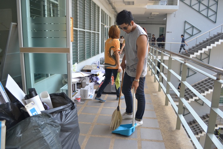 โครงการ Big Cleaning Day  ประจำปีการศึกษา 2556 