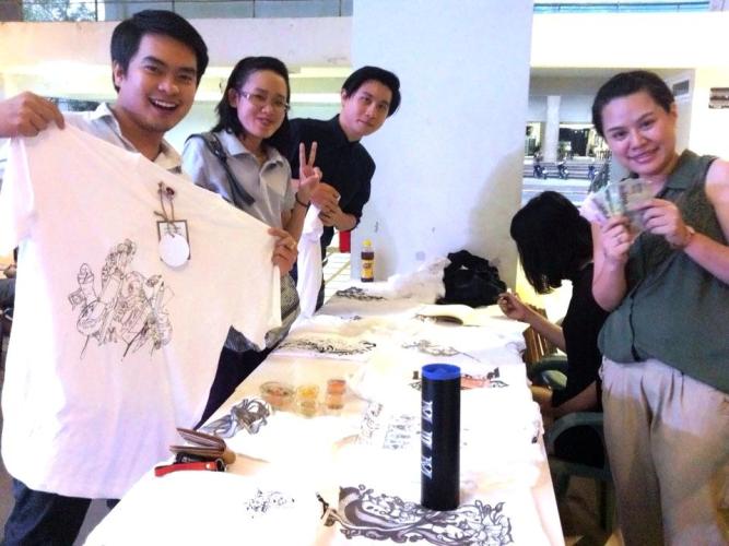 โครงการเทศกาลของขวัญและดนตรี ประจำปีการศึกษา 2556