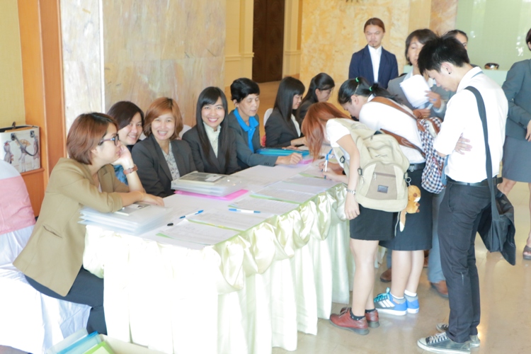 โครงการปัจฉิมนิเทศ และงานเลี้ยงอำลารุ่นพี่ ประจำปีการศึกษา 2556