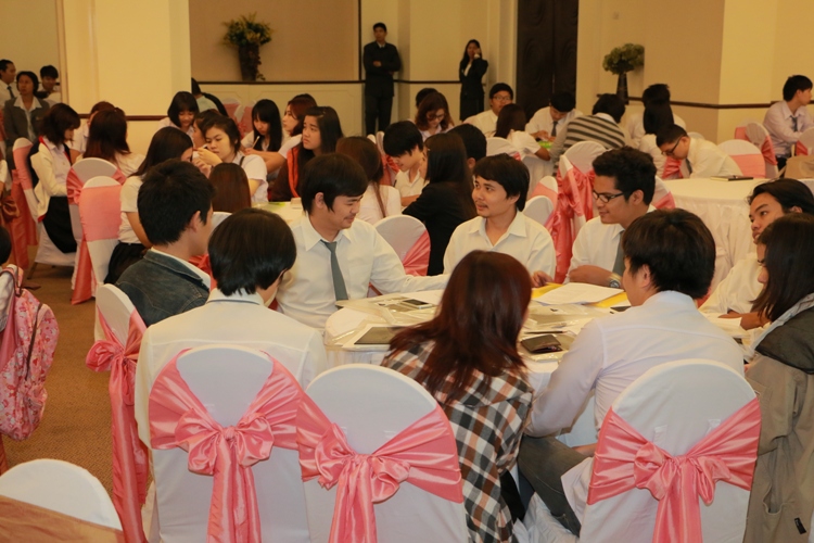 โครงการปัจฉิมนิเทศ และงานเลี้ยงอำลารุ่นพี่ ประจำปีการศึกษา 2556