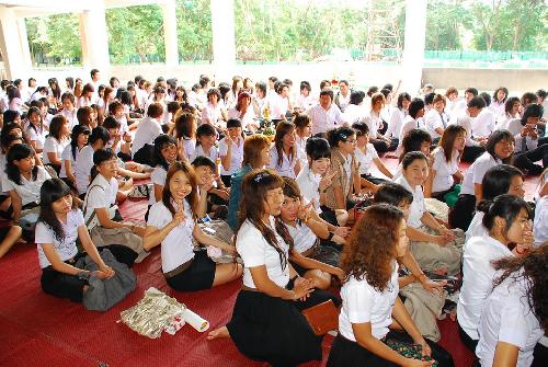 พิธีไหว้ครูและครอบครู ปีการศึกษา 2551