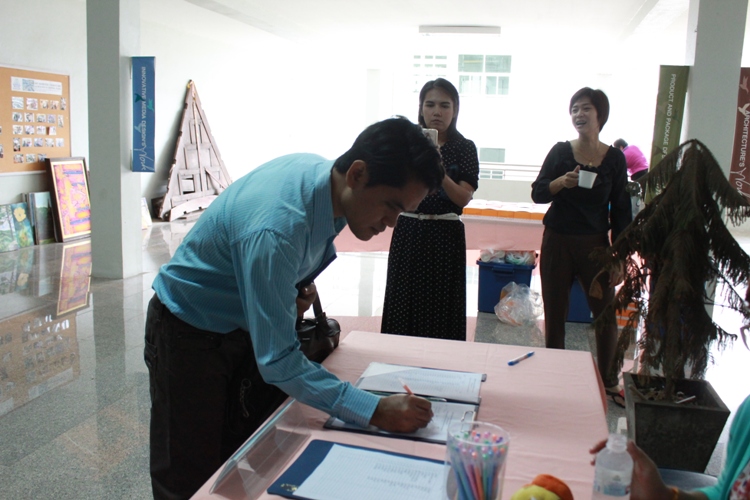 โครงการ สัมมนาบุคลากรเพื่อประเมินและพัฒนาแผนการดำเนินงาน คณะสถาปัตยกรรมศาสตร์  ประจำปี 2557