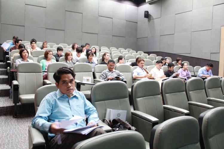 โครงการ สัมมนาบุคลากรเพื่อประเมินและพัฒนาแผนการดำเนินงาน คณะสถาปัตยกรรมศาสตร์  ประจำปี 2557