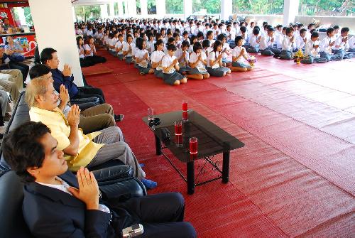 พิธีไหว้ครูและครอบครู ปีการศึกษา 2551