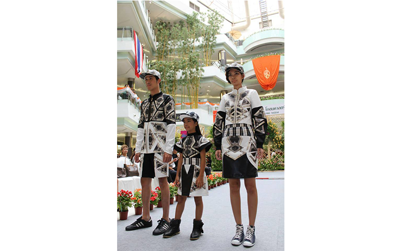 นิสิต เข้าร่วมประกวด โครงการ Future Park Young Designer 2014 