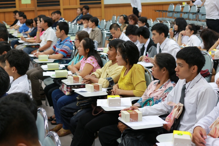 โครงการ ปฐมนิเทศนิสิตใหม่และพบผู้ปกครอง ประจำปีการศึกษา 2557