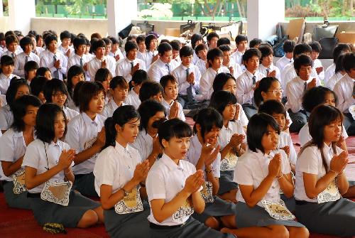 พิธีไหว้ครูและครอบครู ปีการศึกษา 2551