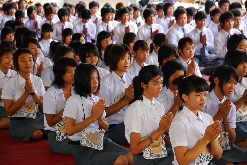 พิธีไหว้ครูและครอบครู ปีการศึกษา 2551