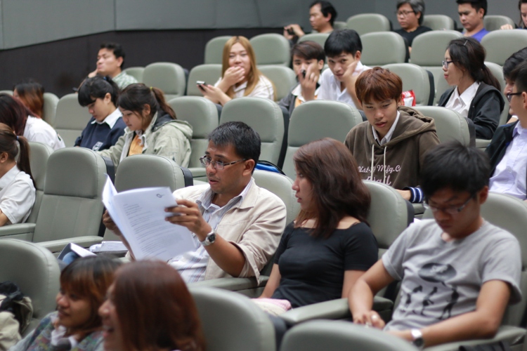 โครงการชุมนุมความคิดประจำปี 2557  If.ถ้าอนาคตกำหนดได้ 