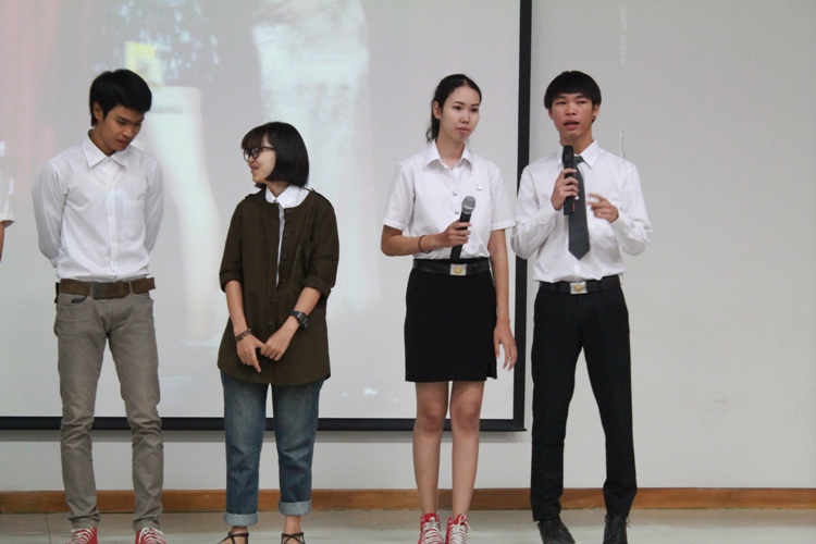 แนะแนวนักเรียนชั้นมัธยมศึกษา ปีที่ 6 โรงเรียนนารีรัตน์ จังหวัดแพร่