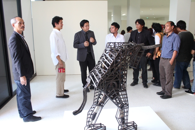 นิทรรศการการแสดงผลงาน SYNCHRONIZE EXHIBITION ART