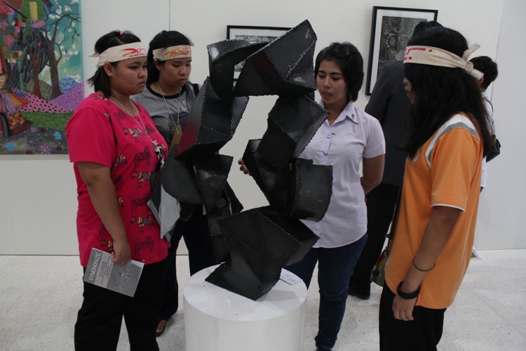 นิทรรศการการแสดงผลงาน SYNCHRONIZE EXHIBITION ART