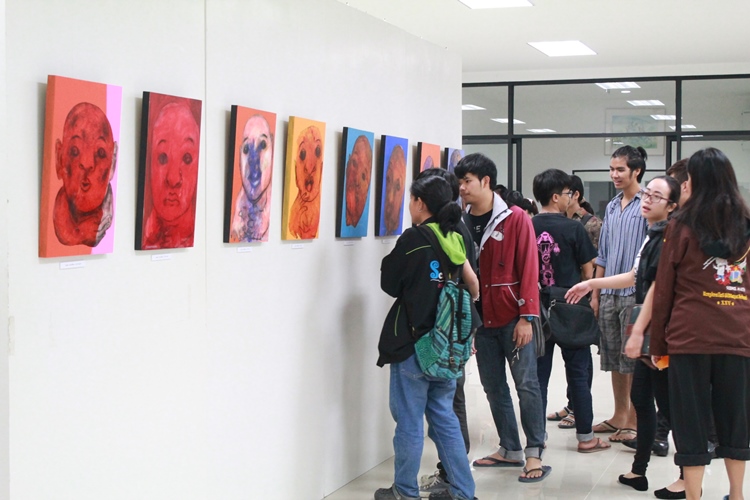 นิทรรศการผลงานศิลปกรรม มนุษย์กับวาทกรรม 
