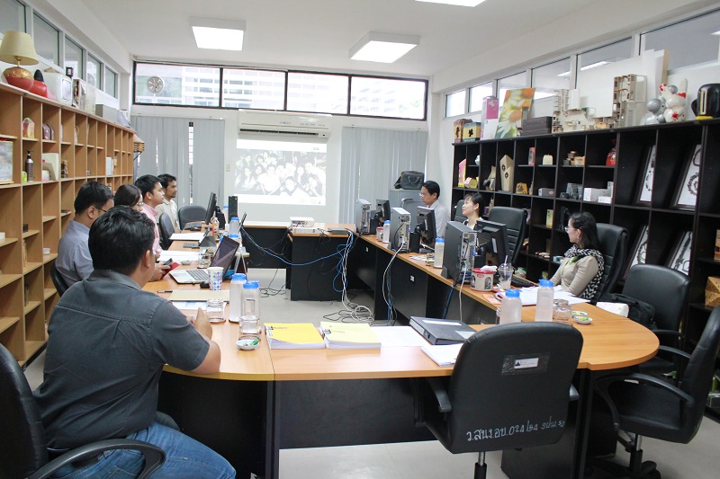 QA หลักสูตรศิลปกรรมศาสตร์บัณฑิต (การออกแบบผลิตภัณฑ์และบรรจุภัณฑ์) ประจำปีการศึกษา 2557