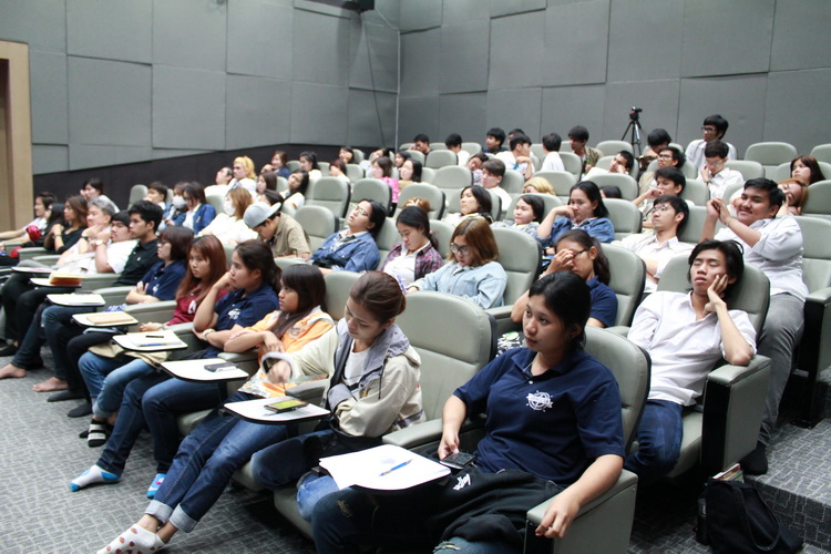 บรรยายพิเศษ หัวข้อ "สถาปัตยกรรมเพื่อการพักอาศัย"