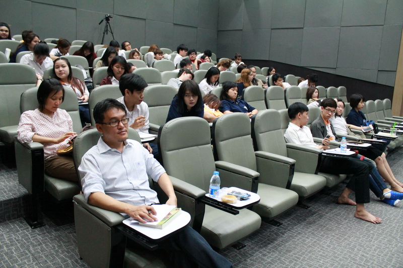 บรรยายพิเศษ หัวข้อ "การออกแบบอาคารสูง" 