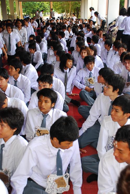 พิธีไหว้ครูและครอบครู ปีการศึกษา 2551