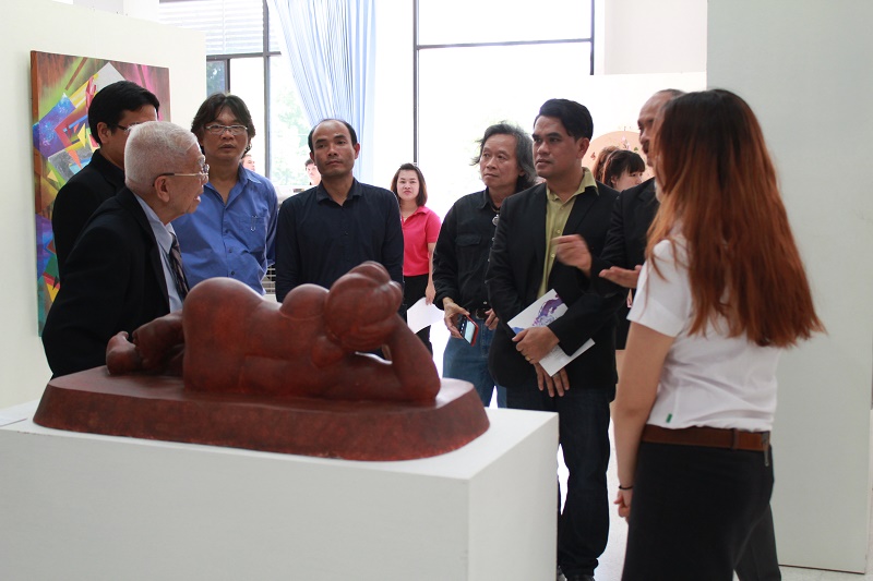 นิทรรศการศิลปกรรมผลงานศิลปนิพนธ์ของนิสิตชั้นปีที่ 4 สาขาวิชาออกแบบทัศนศิลป์ ประจำปีการศึกษา 2558 
