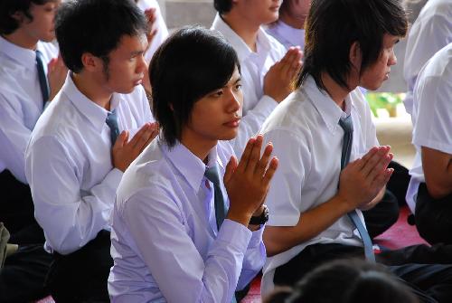 พิธีไหว้ครูและครอบครู ปีการศึกษา 2551