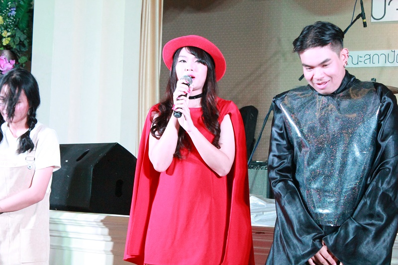 โครงการปัจฉิมนิเทศและงานเลี้ยงอำลารุ่นพี่ ประจำปีการศึกษา 2558