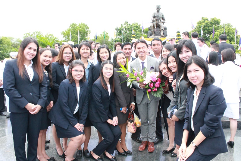 พิธีบวงสรวง สมเด็จพระนเรศวรมหาราชในวันคล้ายวันสถาปนามหาวิทยาลัยเนรศวร 