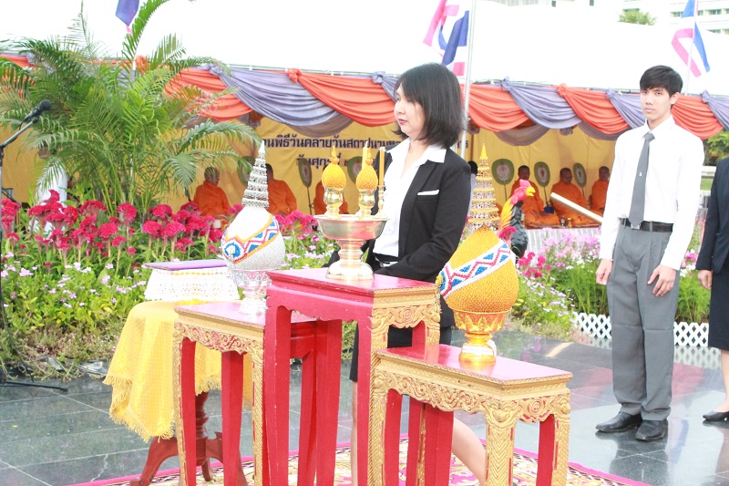 พิธีบวงสรวง สมเด็จพระนเรศวรมหาราชในวันคล้ายวันสถาปนามหาวิทยาลัยเนรศวร 