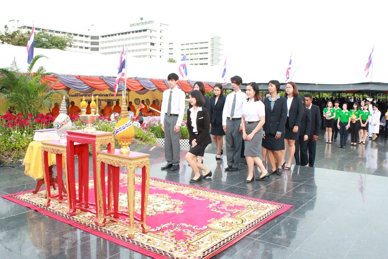 พิธีบวงสรวง สมเด็จพระนเรศวรมหาราชในวันคล้ายวันสถาปนามหาวิทยาลัยเนรศวร 