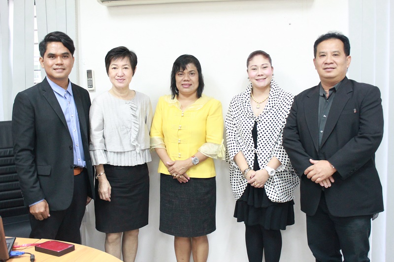 ภาควิชาศิลปะและการออกแบบ คณะสถาปัตยกรรมศาสตร์ จัดประเมินประกันคุณภาพการศึกษาระดับหลักสูตร ประจำปีการศึกษา 2558
