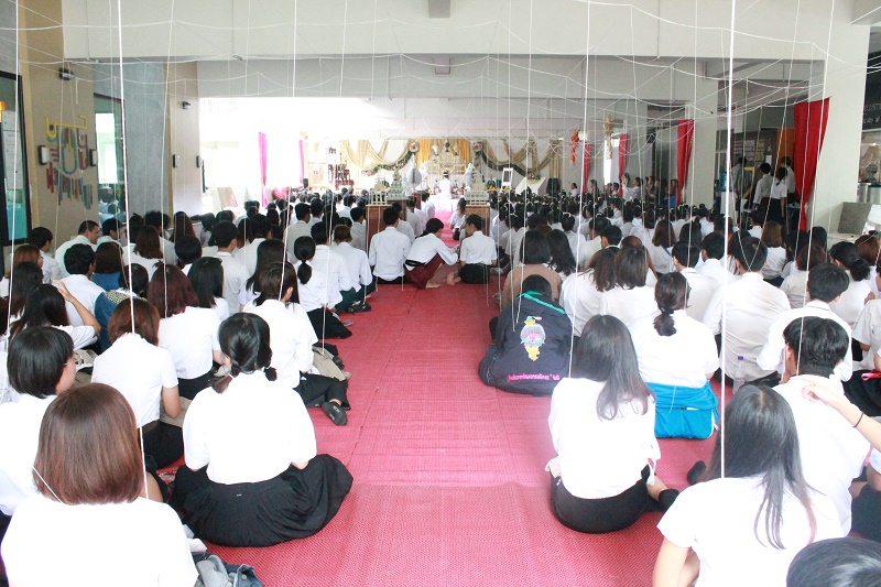พิธีไหว้ครูและครอบครัวประจำปีการศึกษา 2559
