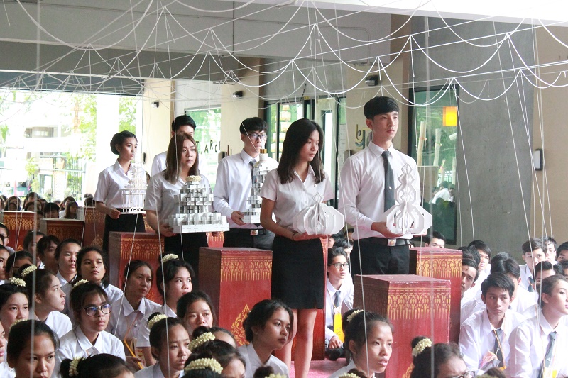 พิธีไหว้ครูและครอบครัวประจำปีการศึกษา 2559