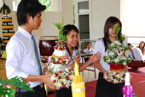 พิธีไหว้ครูและครอบครู ปีการศึกษา 2551