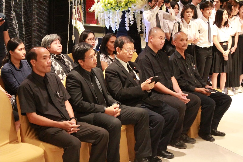 นิทรรศการจัดแสดงพระบรมฉายาสาทิสลักษณ์พระบาทสมเด็จพระปรมินทรมหาภูมิพลอดุลยเดช