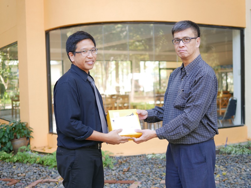 สวัสดีปีใหม่คณะและหน่วยงานในมหาวิทยาลัยนเรศวร ประจำปี 2560
