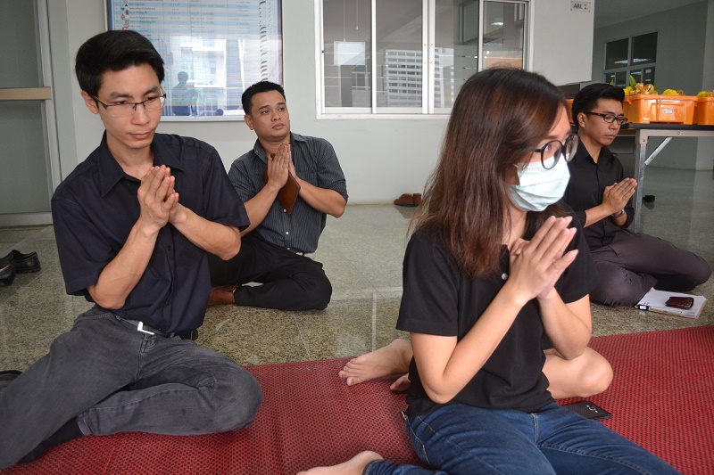 ทำบุญปีใหม่ 2560