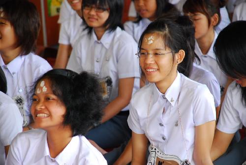 พิธีไหว้ครูและครอบครู ปีการศึกษา 2551