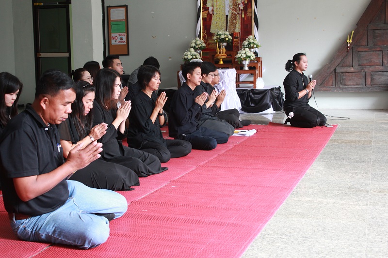 ทำบุญปีใหม่ 2560