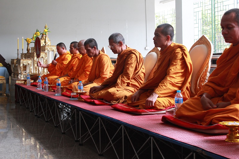 ทำบุญปีใหม่ 2560