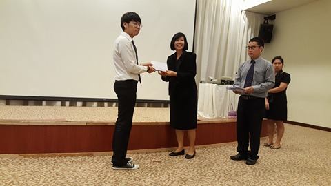 นิสิตคณะสถาปัตยกรรมศาสตร์ได้รับทุนสงเคราะห์ มูลนิธิ THE SET FOUNDATION  