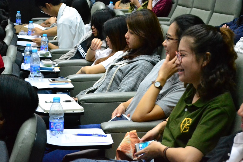 บรรยายพิเศษ เส้นทางการออกแบบบรรจุภัณฑ์ในญี่ปุ่นและเส้นทางวัฒนธรรมสู่อุตสาหกรรม