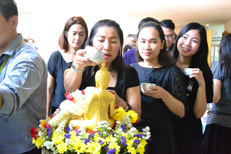 งานประเพณีสงกรานต์มหาวิทยาลัยนเรศวร