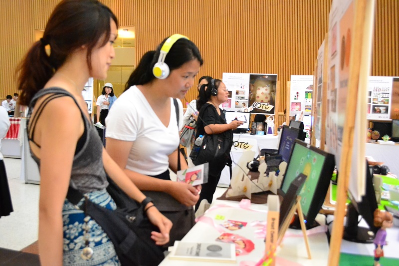 นิทรรศการศิลปกรรม ครั้งที่ 15 “MID MILE  ART THESIS EXHIBITION” (สาขาวิชาการออกแบบสื่อนวัตกรรมและสาขาวิชาออกแบบทัศนศิลป์)