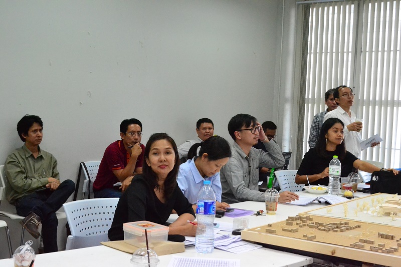 ตรวจผลงานวิทยานิพนธ์ นิสิตชั้นปีที่ 5 สาขาสถาปัตยกรรม ประจำปีการศึกษา 2559