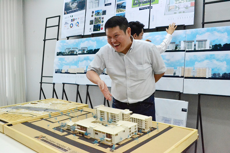ตรวจผลงานวิทยานิพนธ์ นิสิตชั้นปีที่ 5 สาขาสถาปัตยกรรม ประจำปีการศึกษา 2559