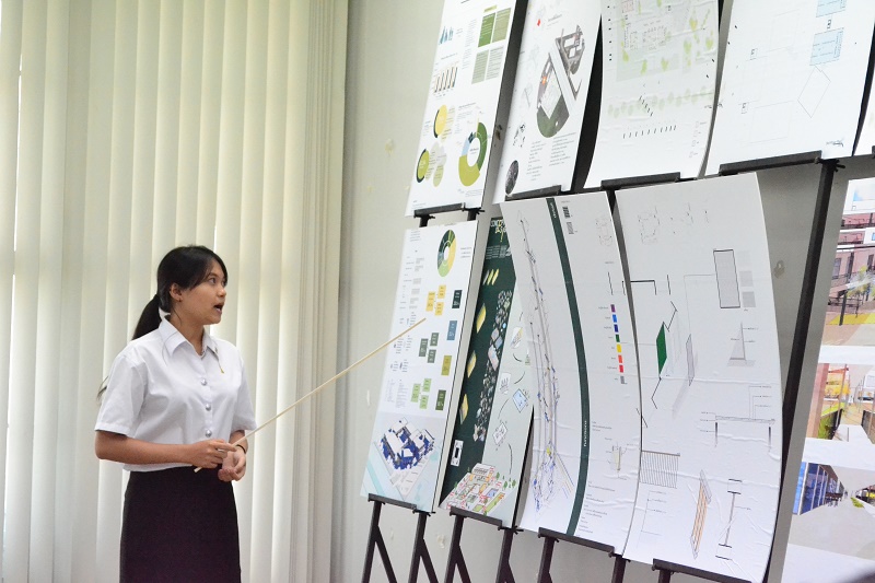 ตรวจผลงานวิทยานิพนธ์ นิสิตชั้นปีที่ 5 สาขาสถาปัตยกรรม ประจำปีการศึกษา 2559