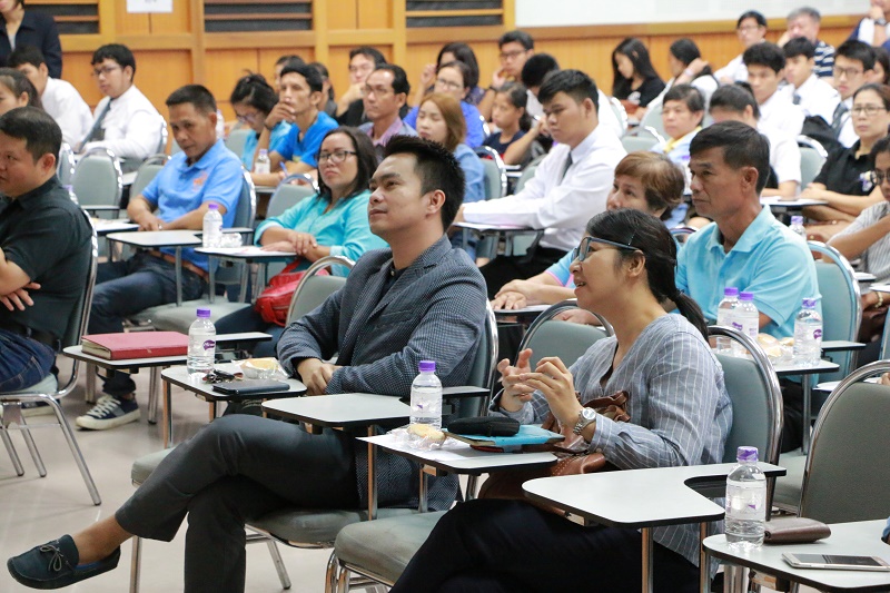 โครงการปฐมนิเทศนิสิตใหม่และพบผู้ปกครองประจำปีการศึกษา 2560